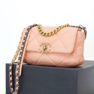 Bolsa Chanel 19 Flap