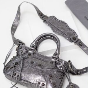 Bolsa Balenciaga Neo Cagole